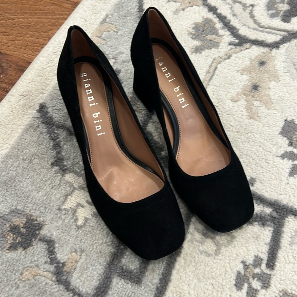 Gianni Bini Black square toe heels